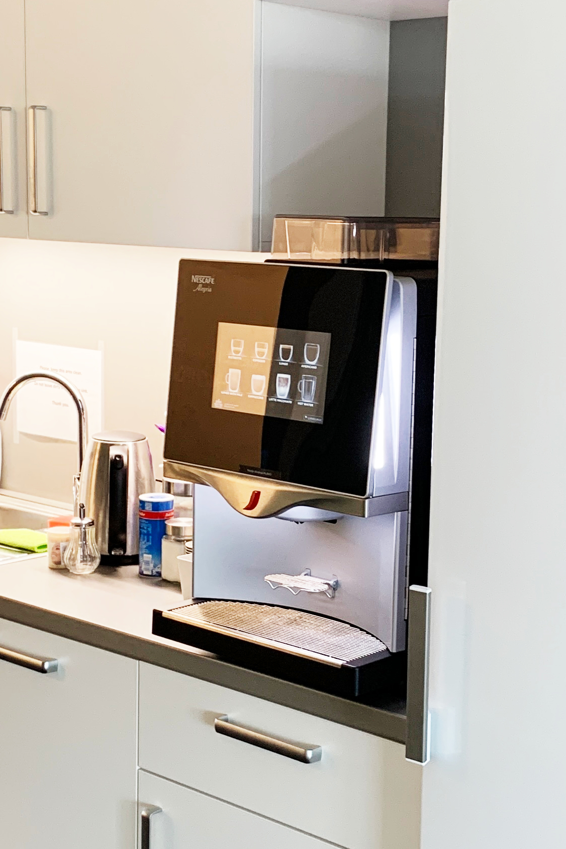 Kávovar v Dentsply Sirona