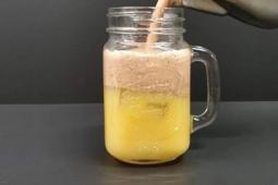 Perugina na ledu s hruškovým pyré