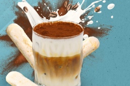 NESCAFÉ Tiramisu latté