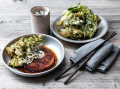 teriyaki-garden-gourmetr-sensationaltm-burger-se-zeleninou-v-tempure-jarni-cibulkou-a-citronovym-nori-dipem