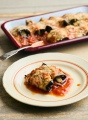Gratinované milánské lilky „parmigiana“ v rajčatové omáčce